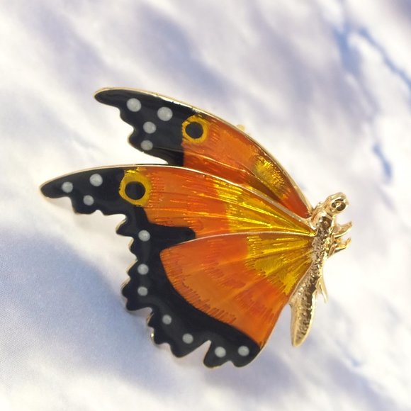 Butterfly Brooches- Set of Two - Picture 4 of 14